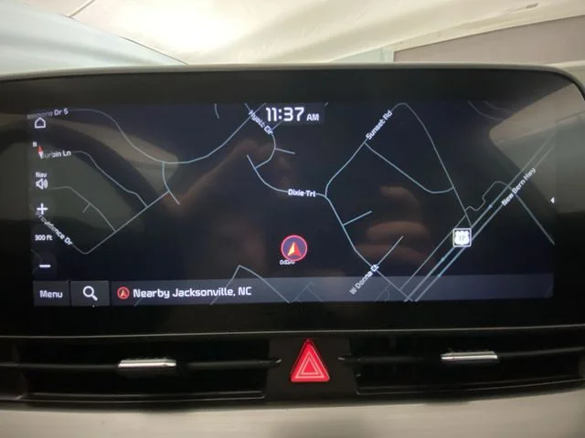 Used 2023 White Kia EX image 18