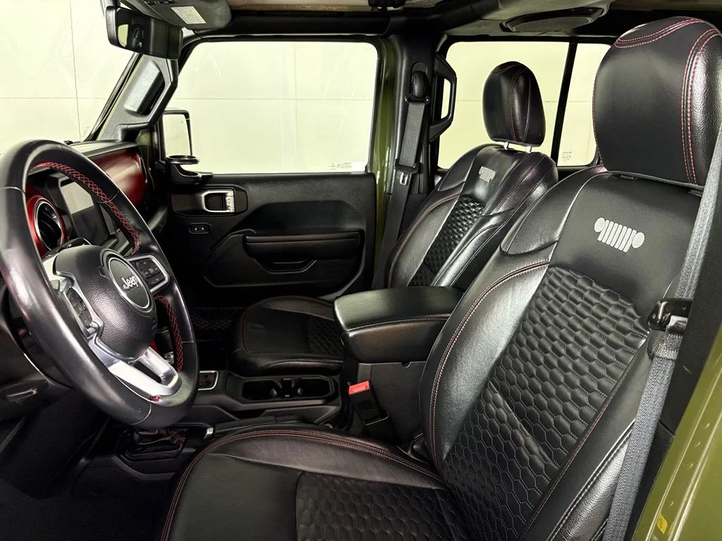 Used 2021 Green Jeep Unlimited Rubicon image 17