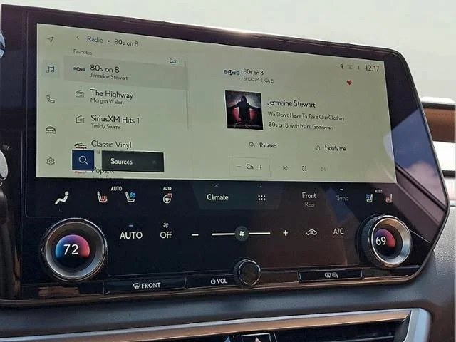 New 2026 Nori Green Pearl Lexus PREMIUM image 18