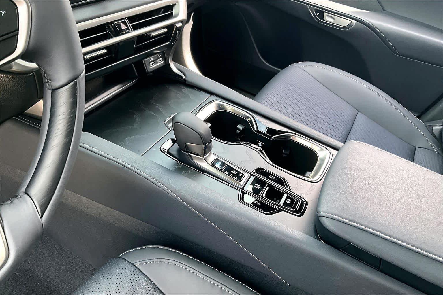 Used 2026 Caviar Lexus Premium+ image 13