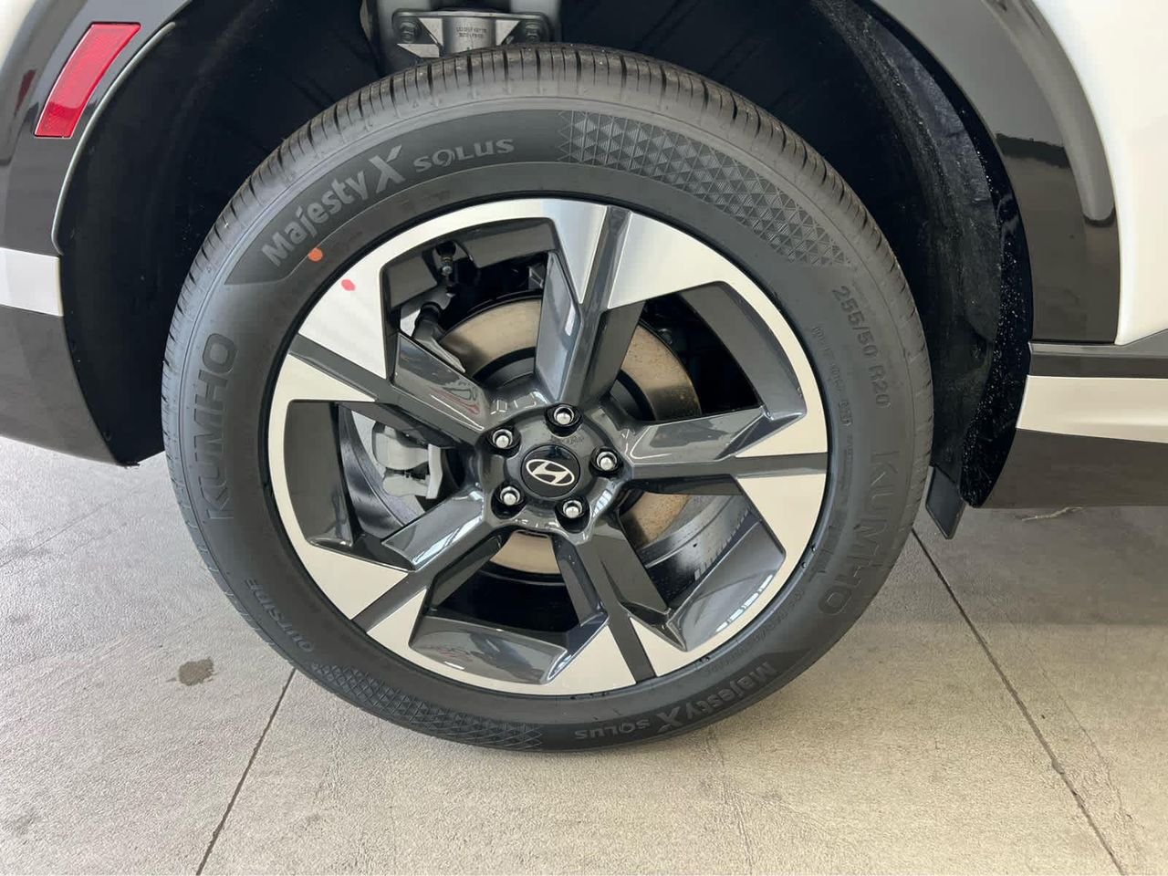 New 2026 Creamy White Pearl Hyundai Limited AWD image 9