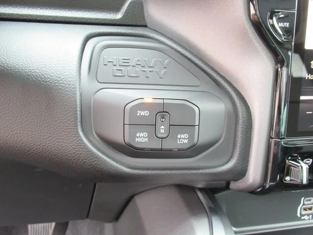 2026 RAM 2500 Laramie - Photo 28