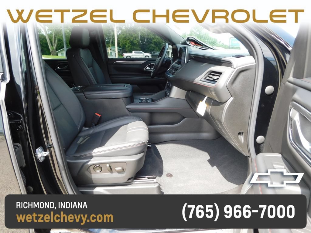 2022 Chevrolet Suburban RST - Photo 19