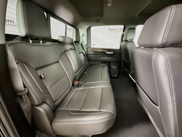 Used 2024 Onyx Black GMC Denali image 27