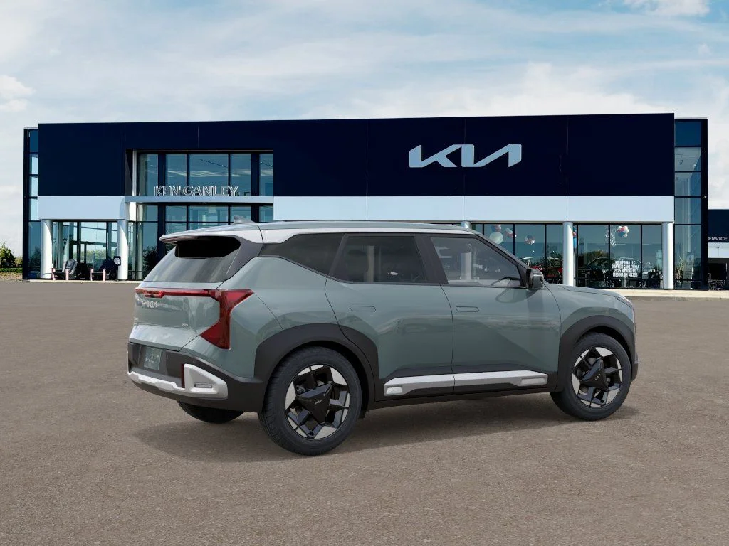 New 2027  Kia EX image 6