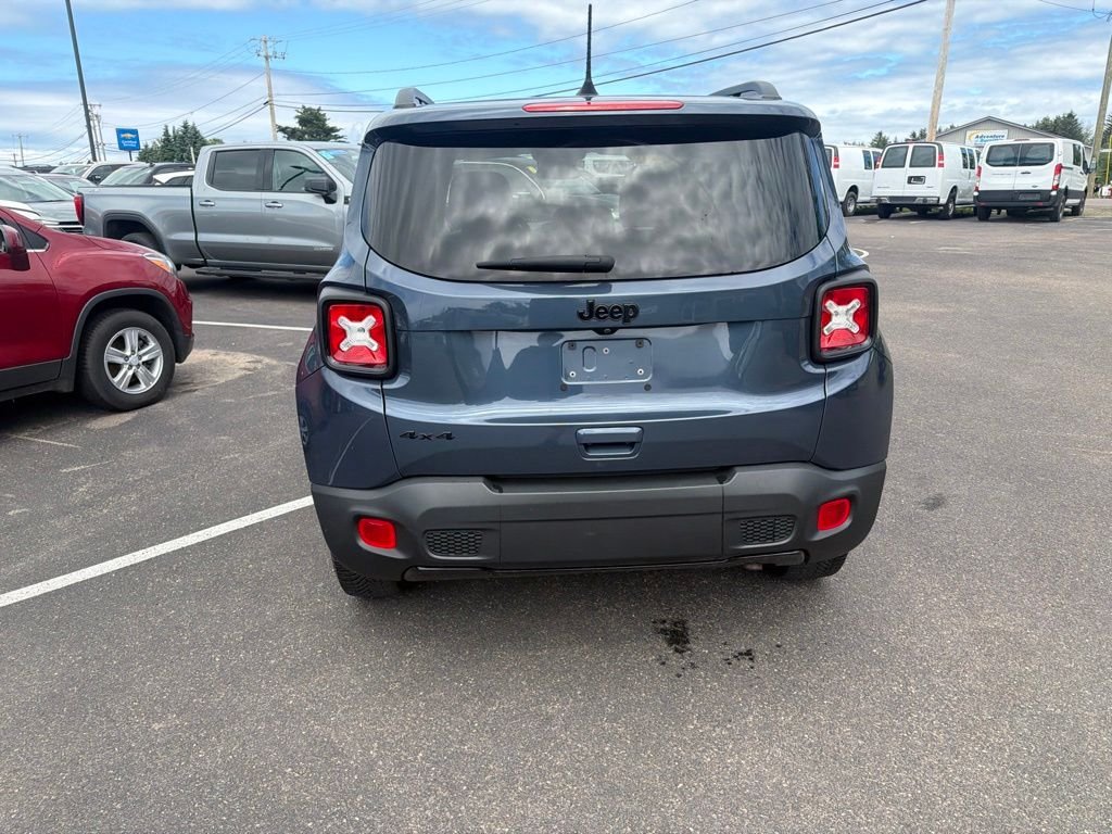 Used 2020 Blue Jeep Latitude image 6