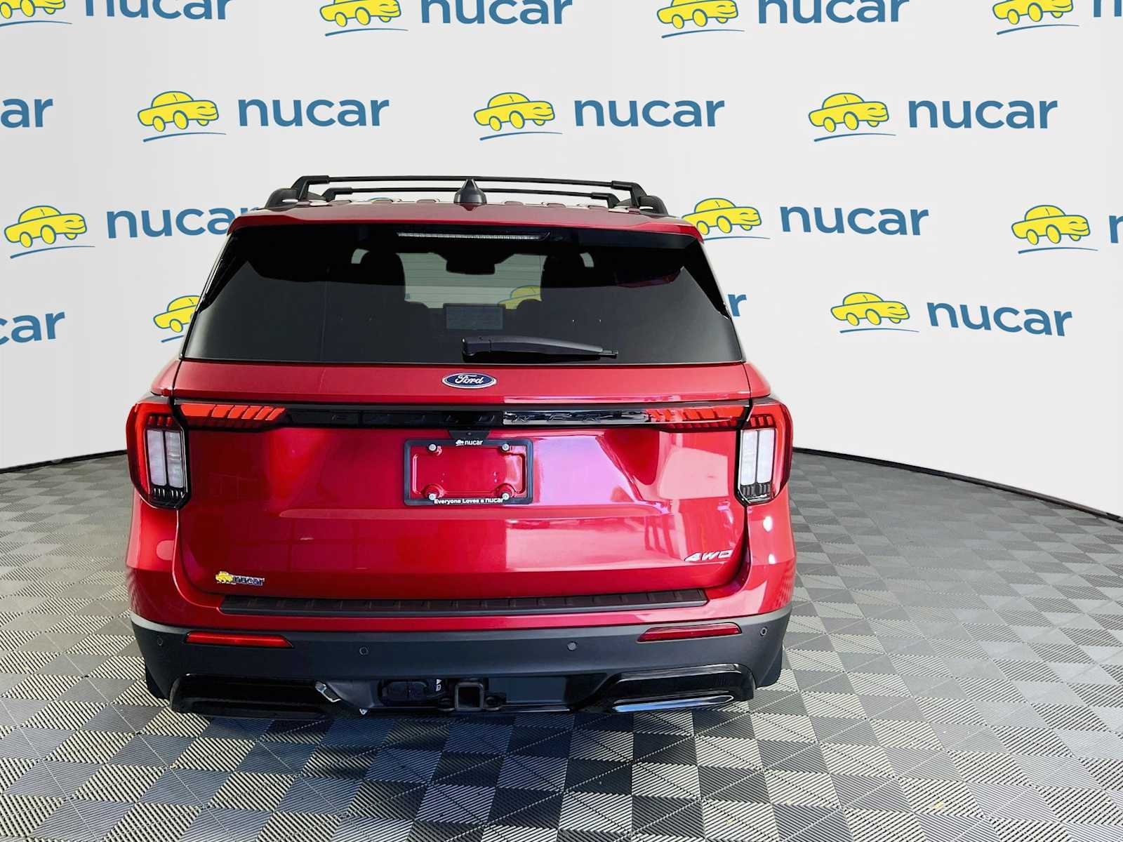 Used 2025 Rapid Red Metallic Tinted Clearcoat Ford ST-Line image 6