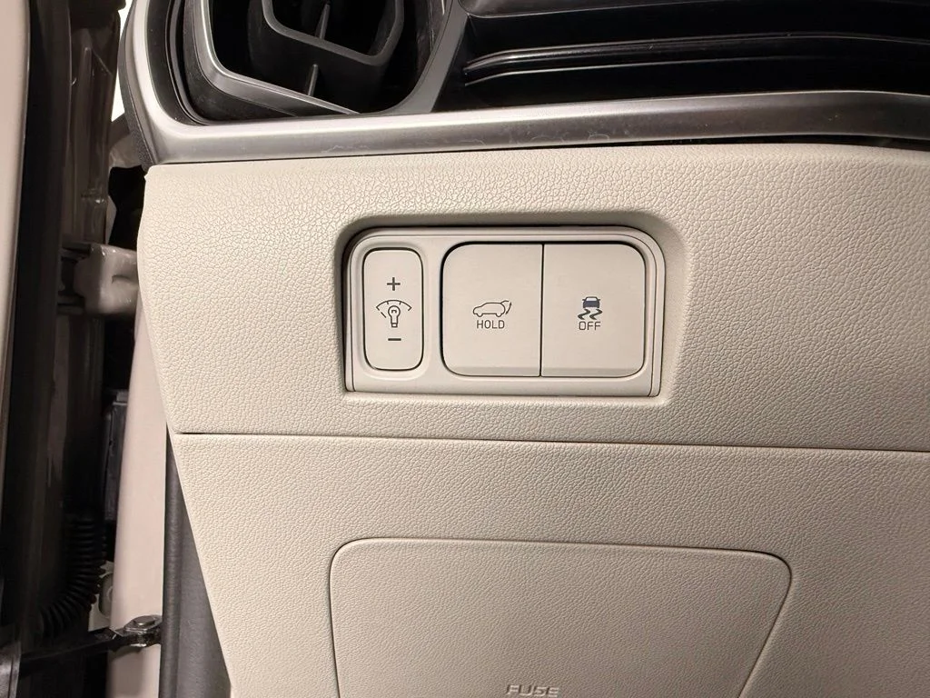 Used 2024 Brown Kia X-Line EX image 26