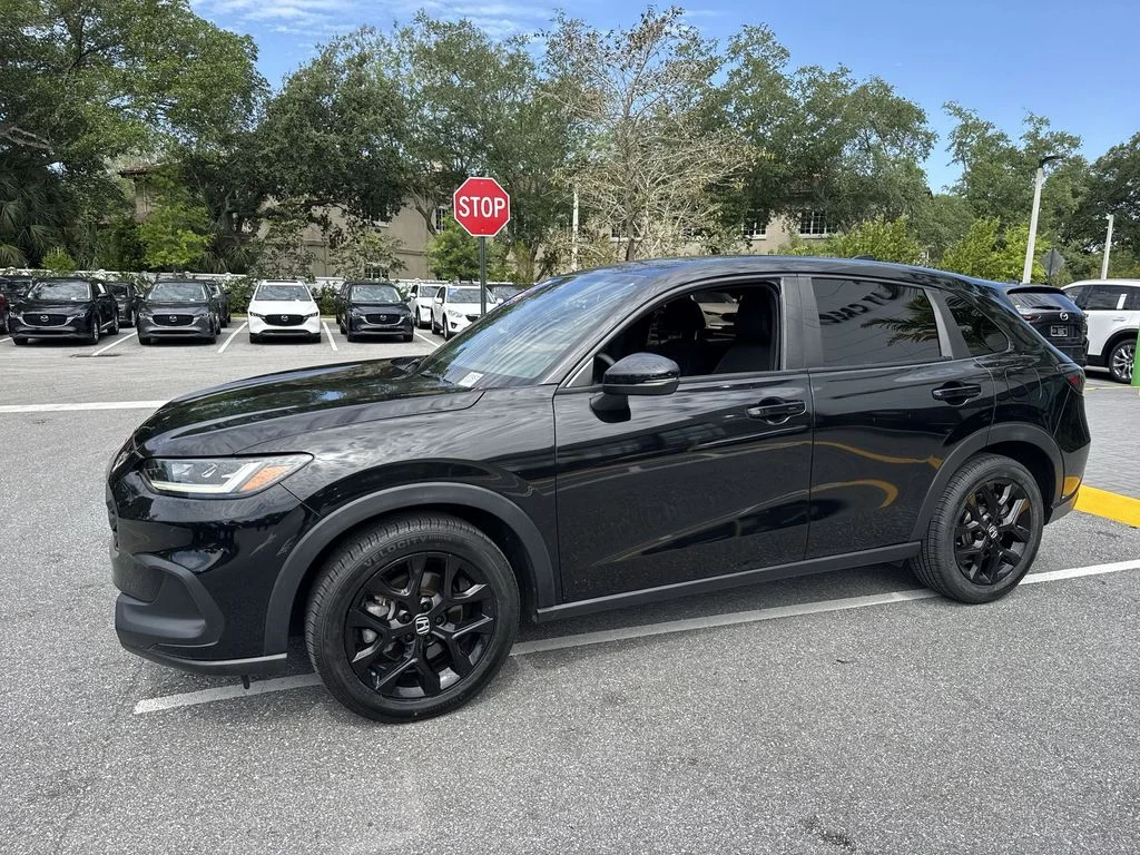 Used 2023 Crystal Black Pearl Honda Sport image 10