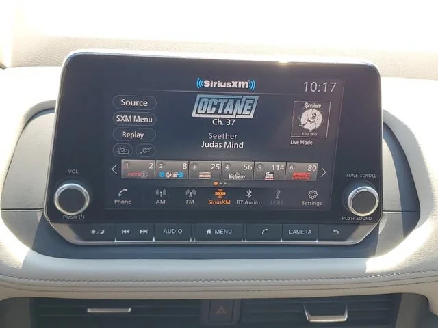 Used 2025 Scarlet Ember T Nissan SV image 16