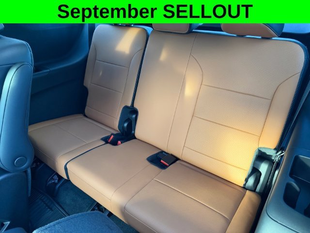 2027 Chevrolet Traverse Z71 - Photo 12