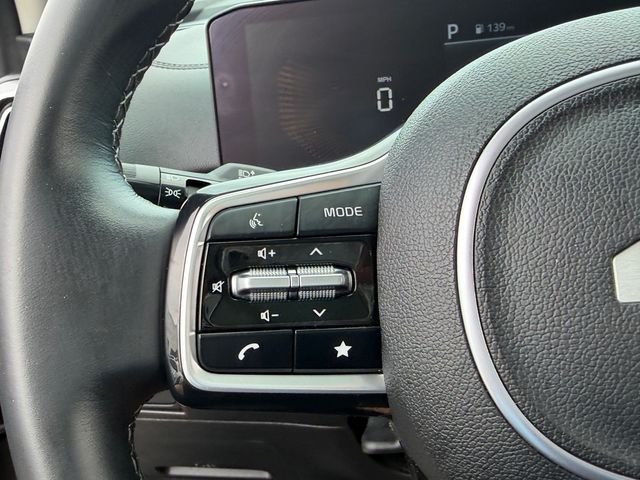 Used 2025 Brown Kia X-Line EX image 26