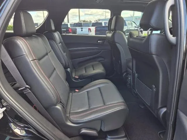 New 2027 Pitch-Black Exterior Paint Dodge R/T image 42