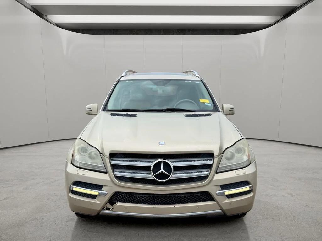 Used 2012 Pearl Beige Metallic Mercedes-Benz GL450 4MATIC® image 8