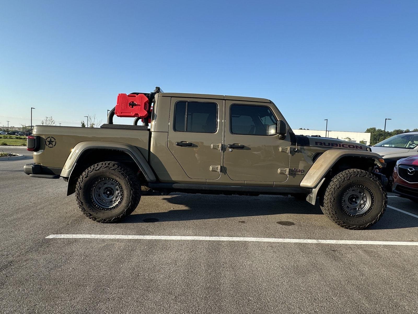 Used 2020 Gator Clearcoat Jeep Rubicon image 5
