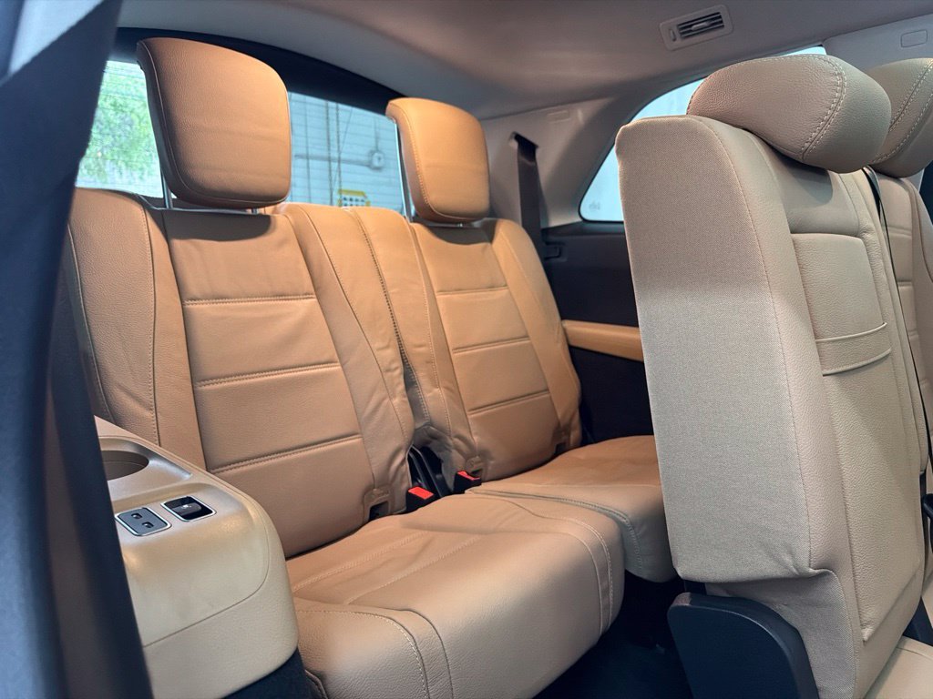 Certified Used 2026 Gray Mercedes-Benz GLS 450 image 31