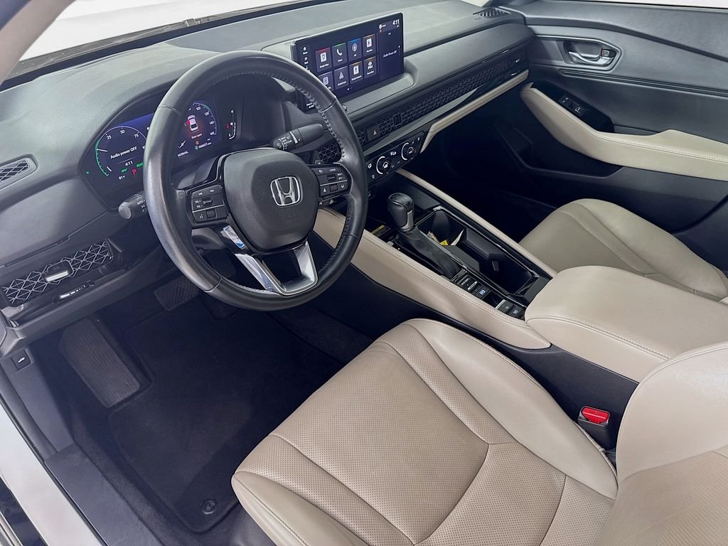 2023 Honda Accord Hybrid Touring - Photo 9