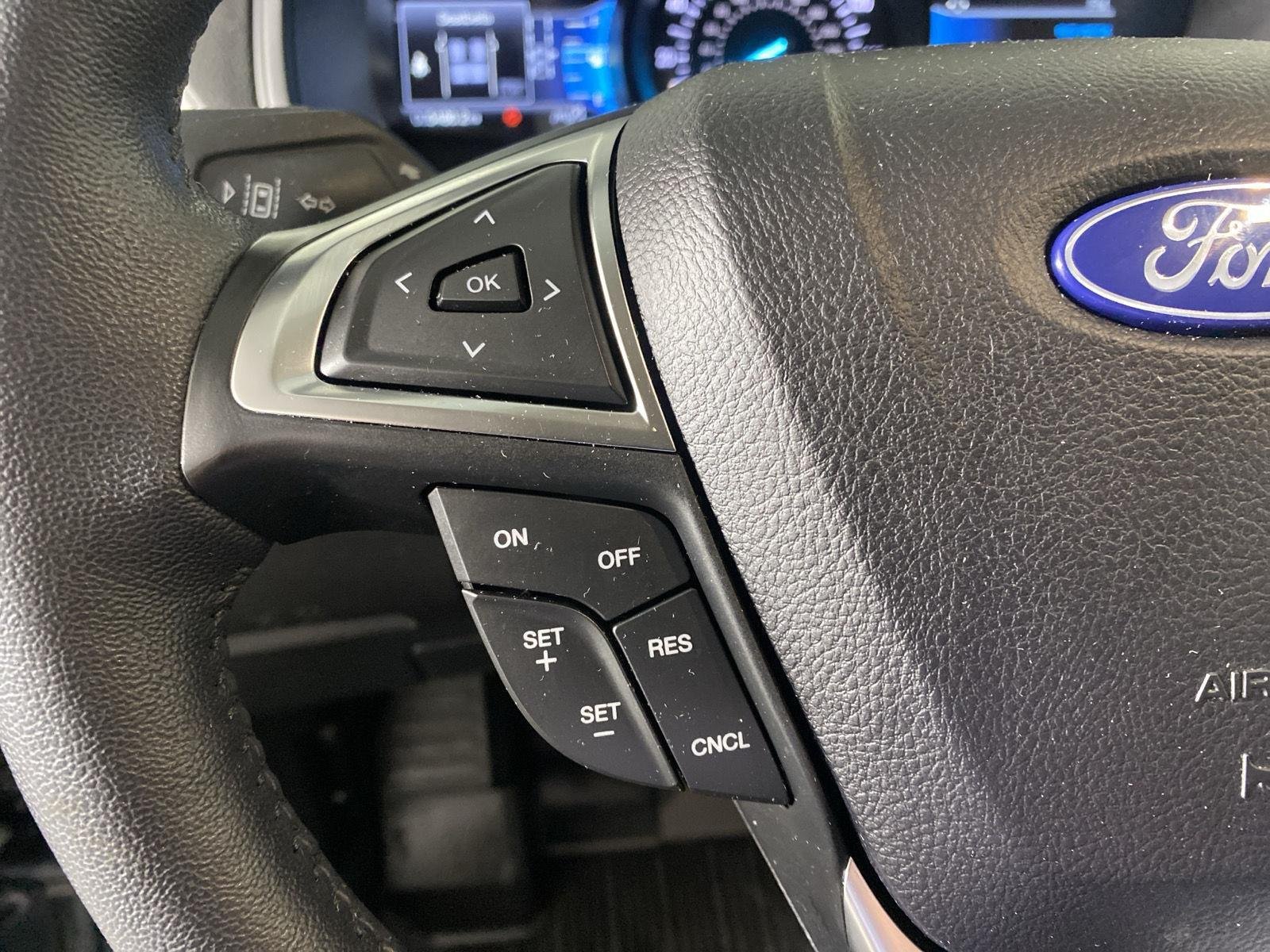 Used 2022 Stone Blue Ford SEL image 21