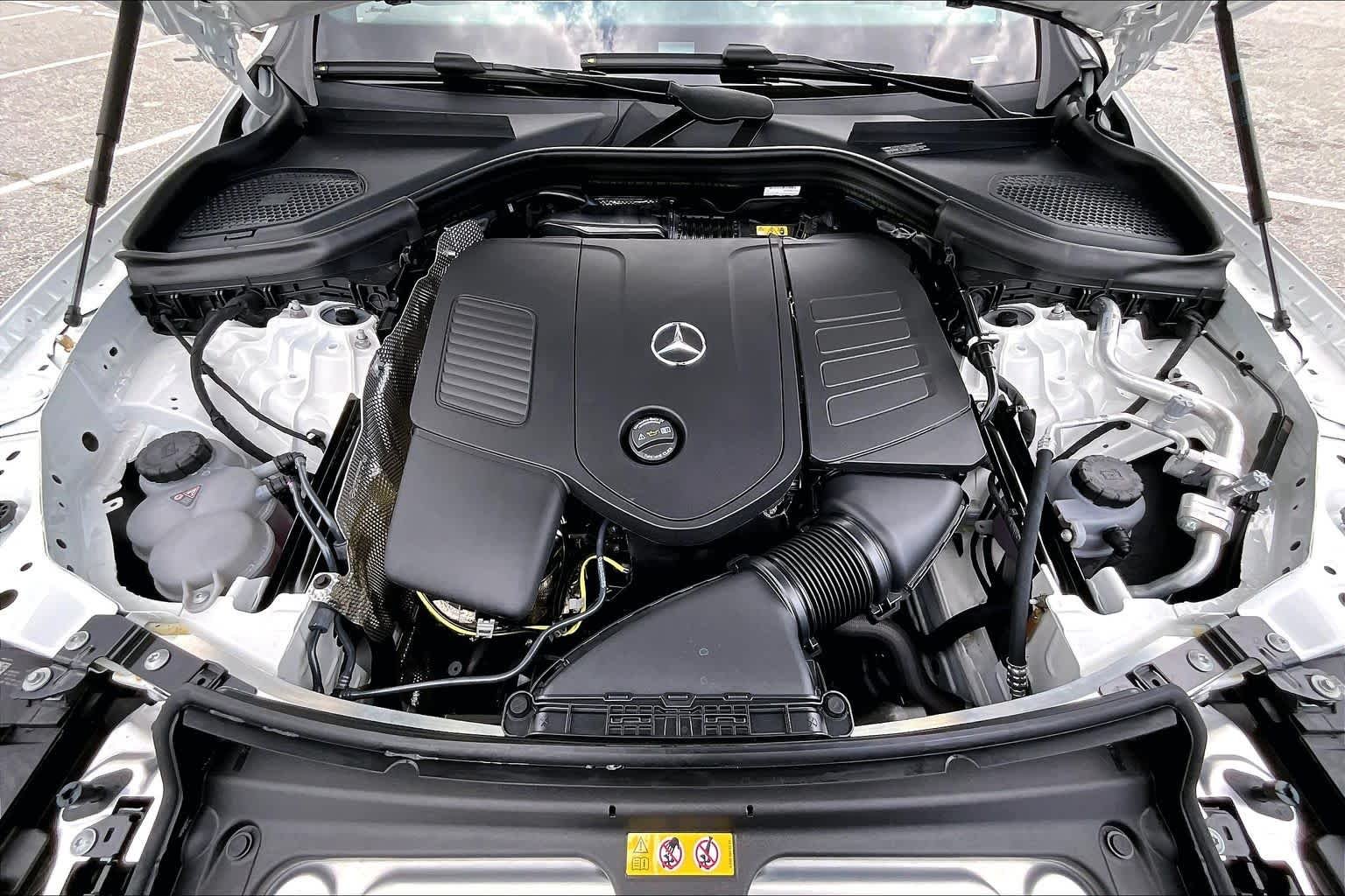 Used 2026 Polar White Mercedes-Benz GLC 300 image 62