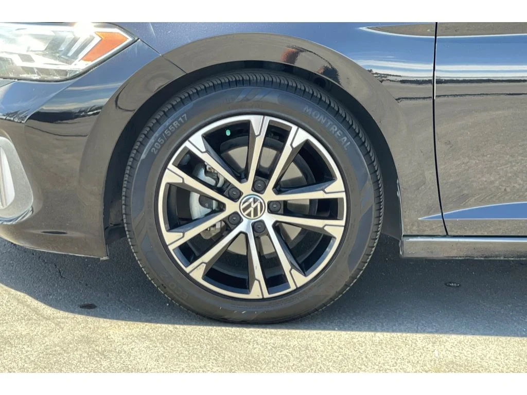 Used 2023 Deep Black Pearl Volkswagen Sport image 39