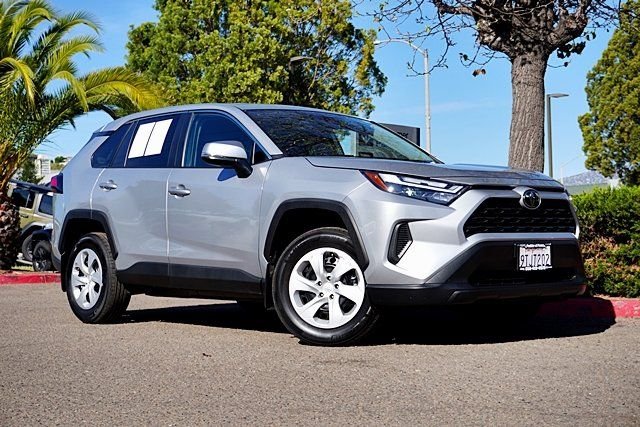 Used 2025 Silver Toyota LE image 1