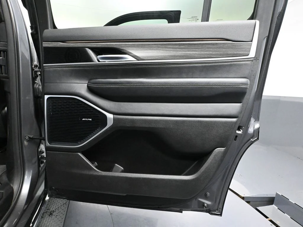 2024 Jeep Wagoneer Series II - Photo 45