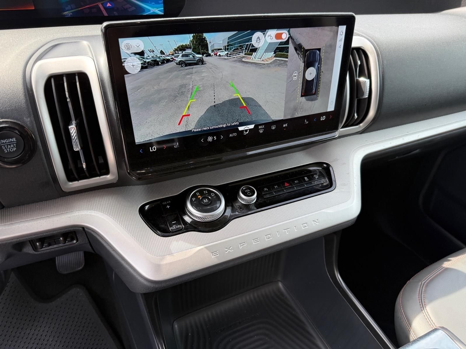 Used 2025 Black Ford Active image 17