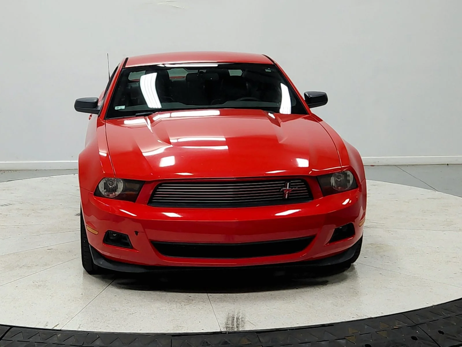 Used 2011 Red Ford V6 Premium image 3