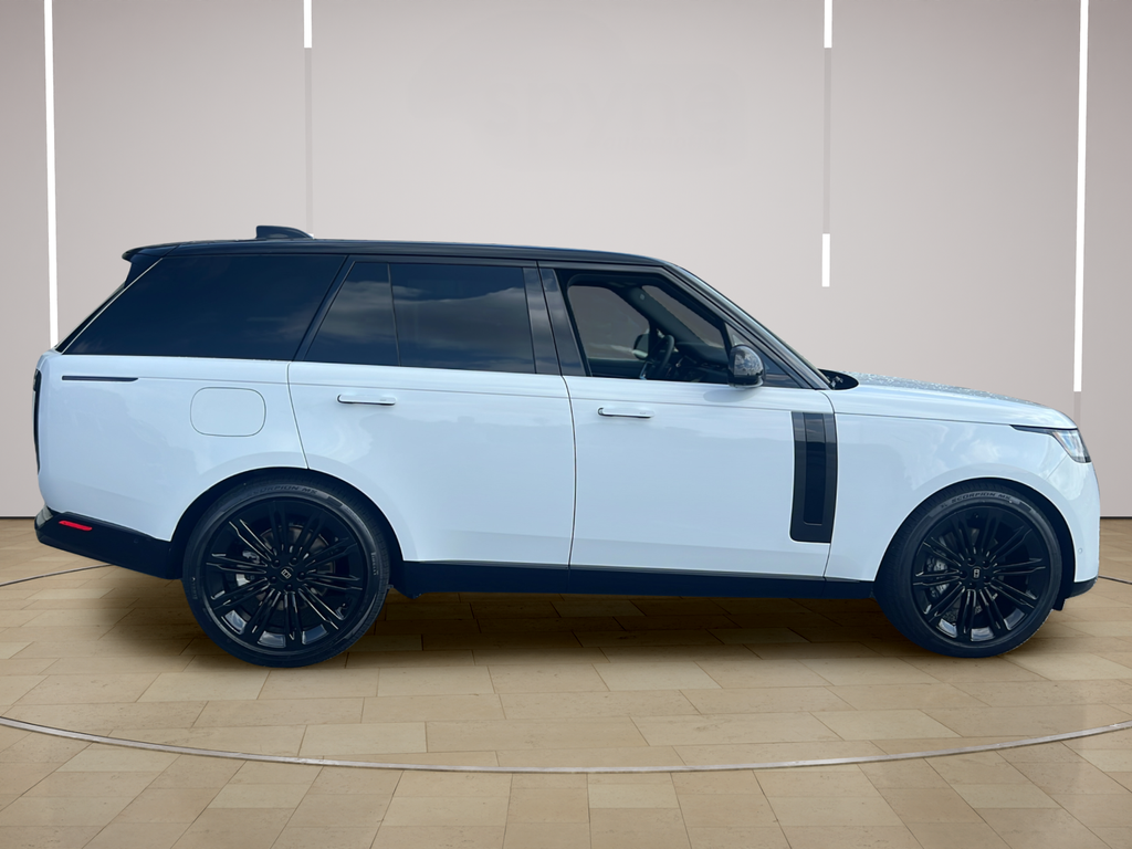 New 2027 White Land Rover SE image 8