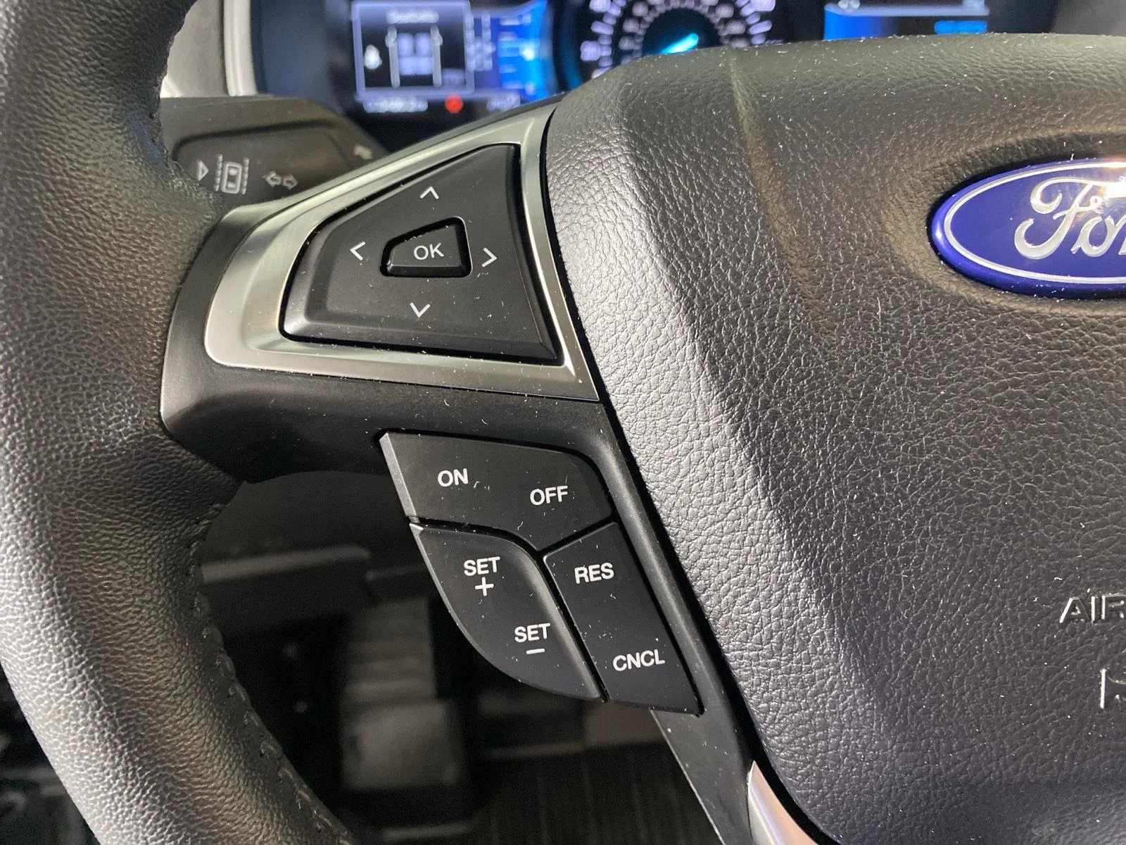 Used 2022 Stone Blue Ford SEL image 21