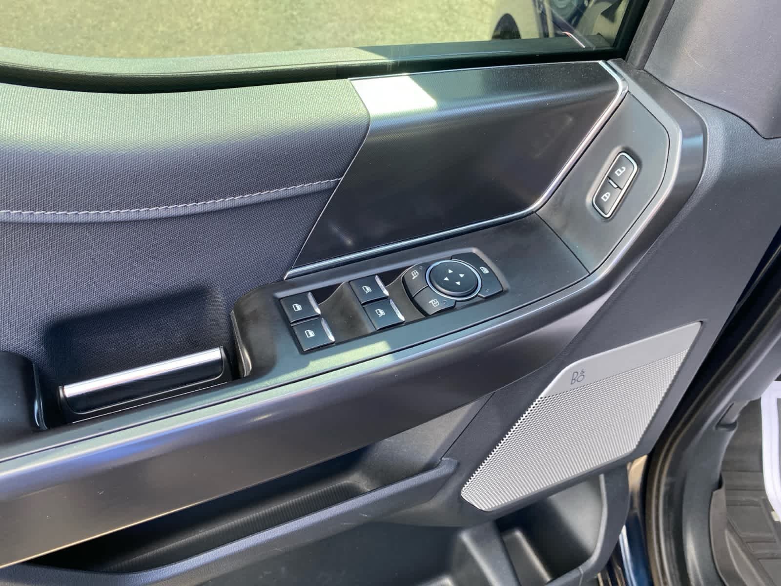 Used 2024 Antimatter Blue Ford XLT image 15