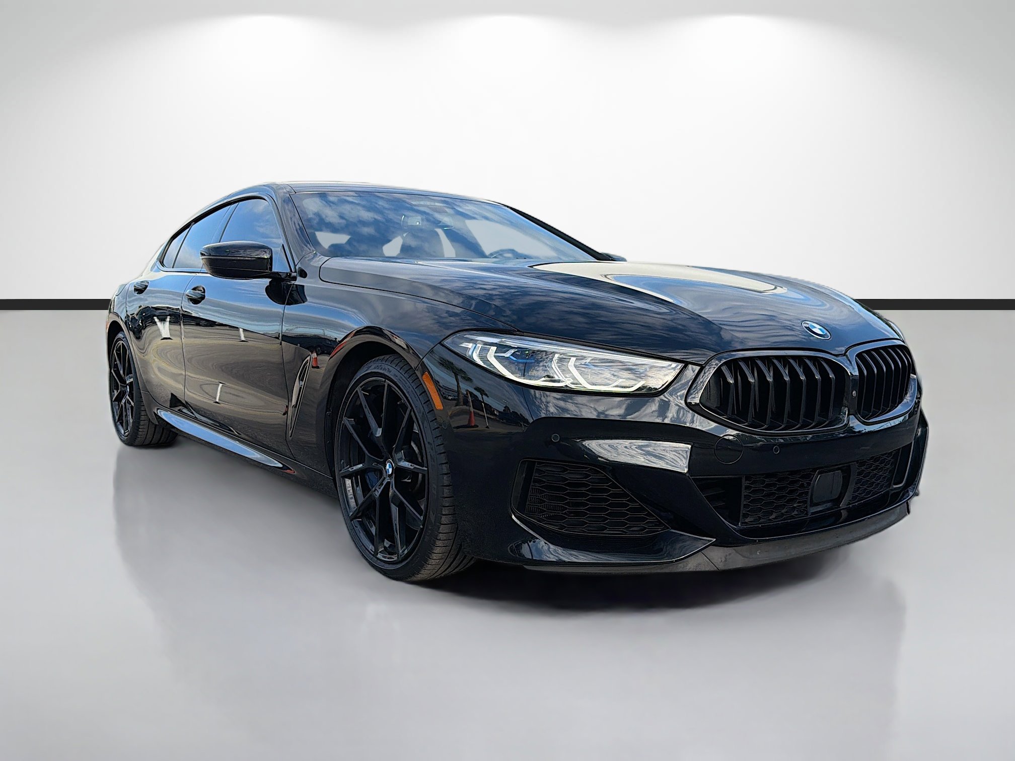 Used 2022 Black Sapphire Metallic BMW M850i image 7