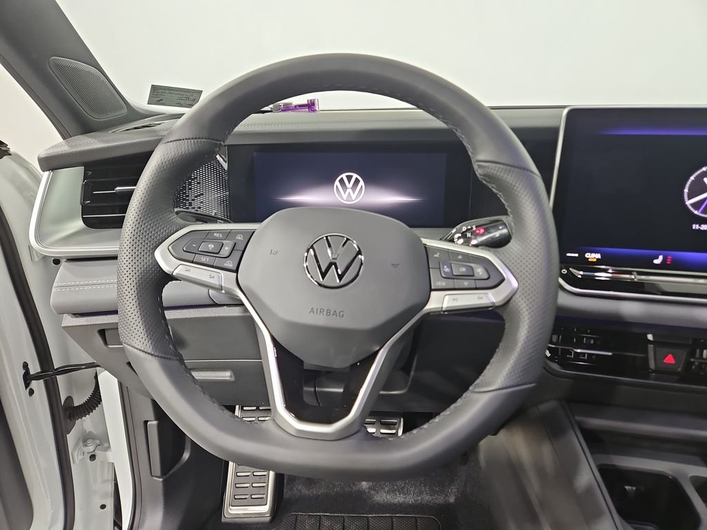 New 2026 White/off-white Volkswagen SE R-Line Black image 14