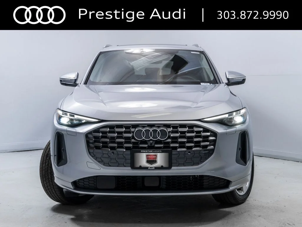 Used 2025 Florett Silver Metallic Audi 2.0T Premium Plus image 10