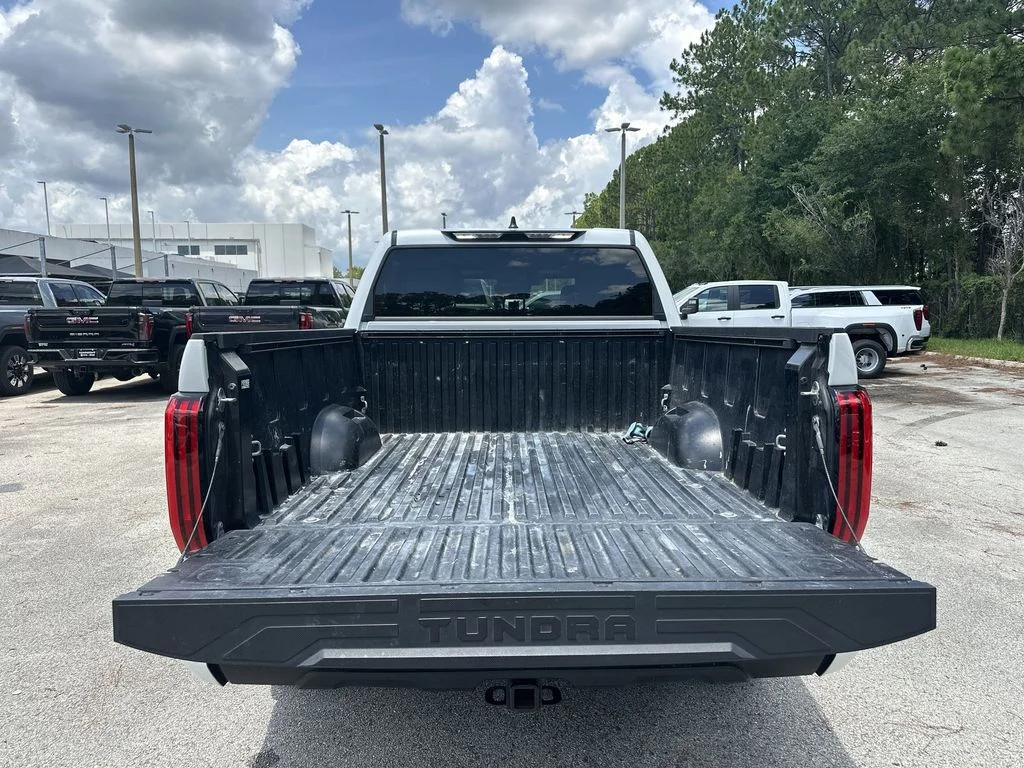 2025 Toyota Tundra Limited - Photo 25