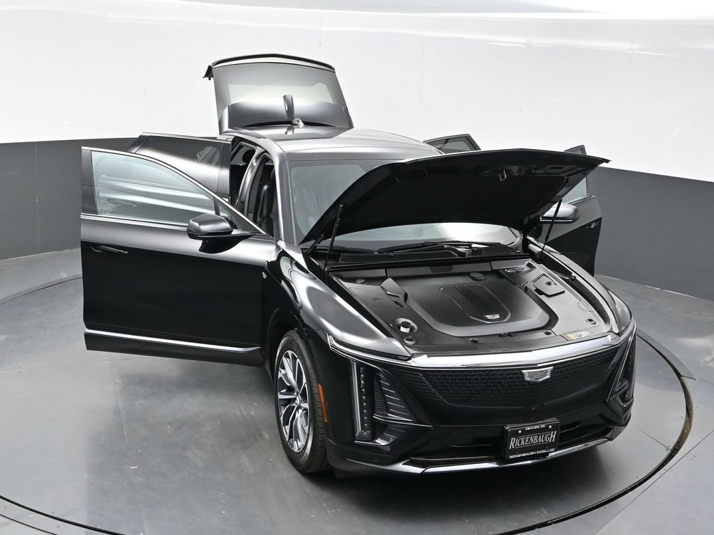 Certified Used 2024 Stellar Black Metallic Cadillac Sport 2 image 40