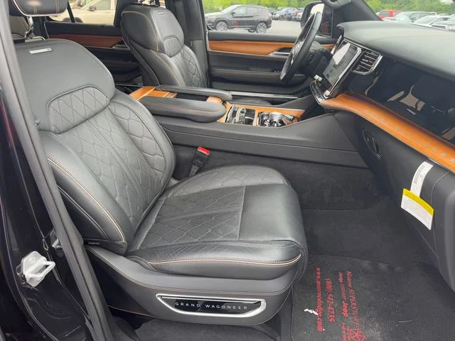 Used 2023 Black Jeep Series III image 13