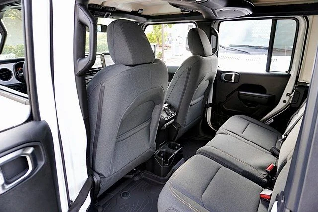 New 2026 Bright White Clearcoat Jeep Sport S image 23