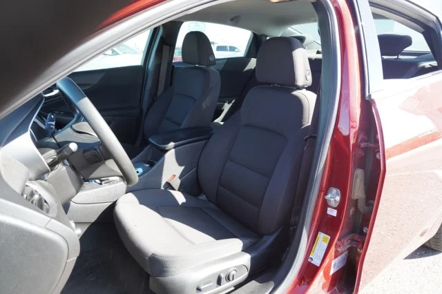 Used 2025 Radiant Red Tintcoat Chevrolet LT image 14
