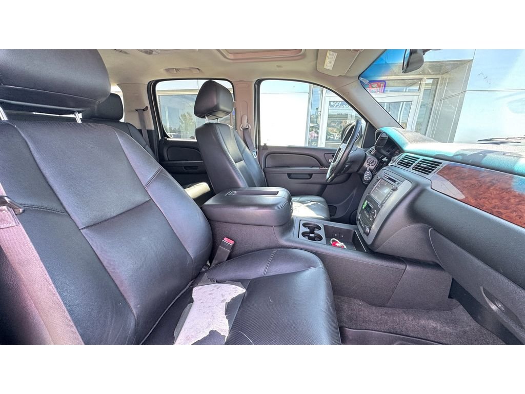 2013 GMC Yukon XL SLT - Photo 10