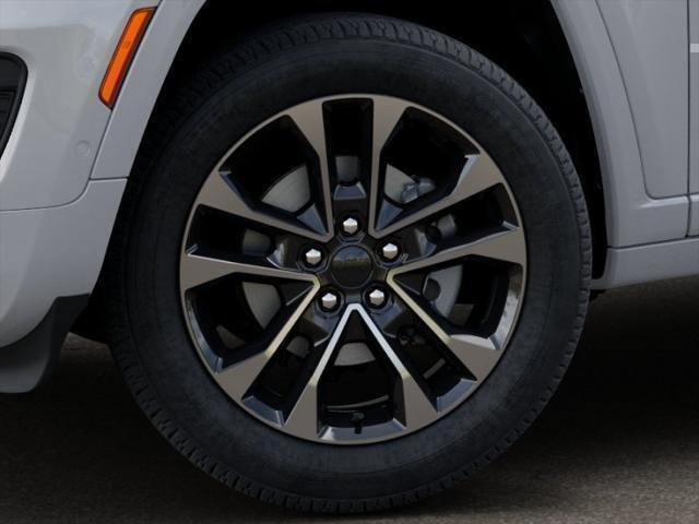 2025 Jeep Grand Cherokee Overland - Photo 71