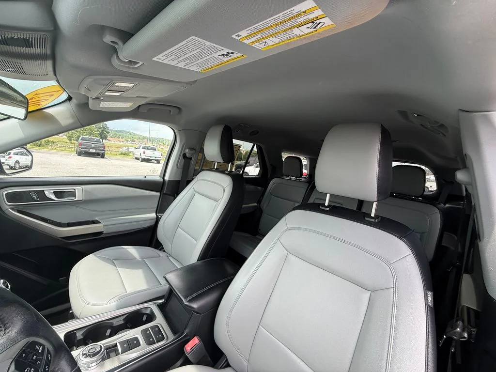 Used 2021 Silver Ford XLT image 21