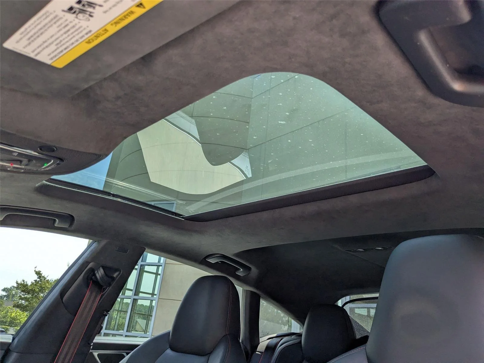 Used 2022 Sebring Black Crystal Effect AUDI  image 25