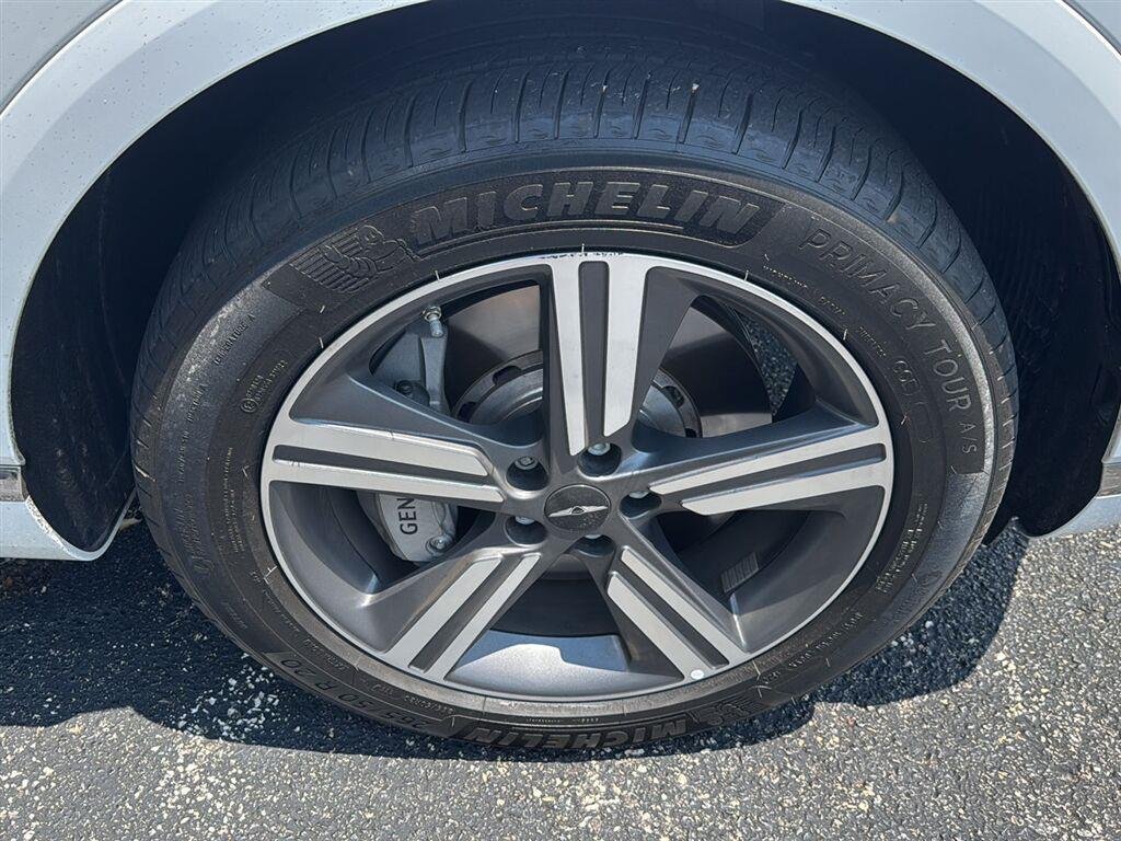Used 2025 Uyuni White Genesis 3.5T image 8