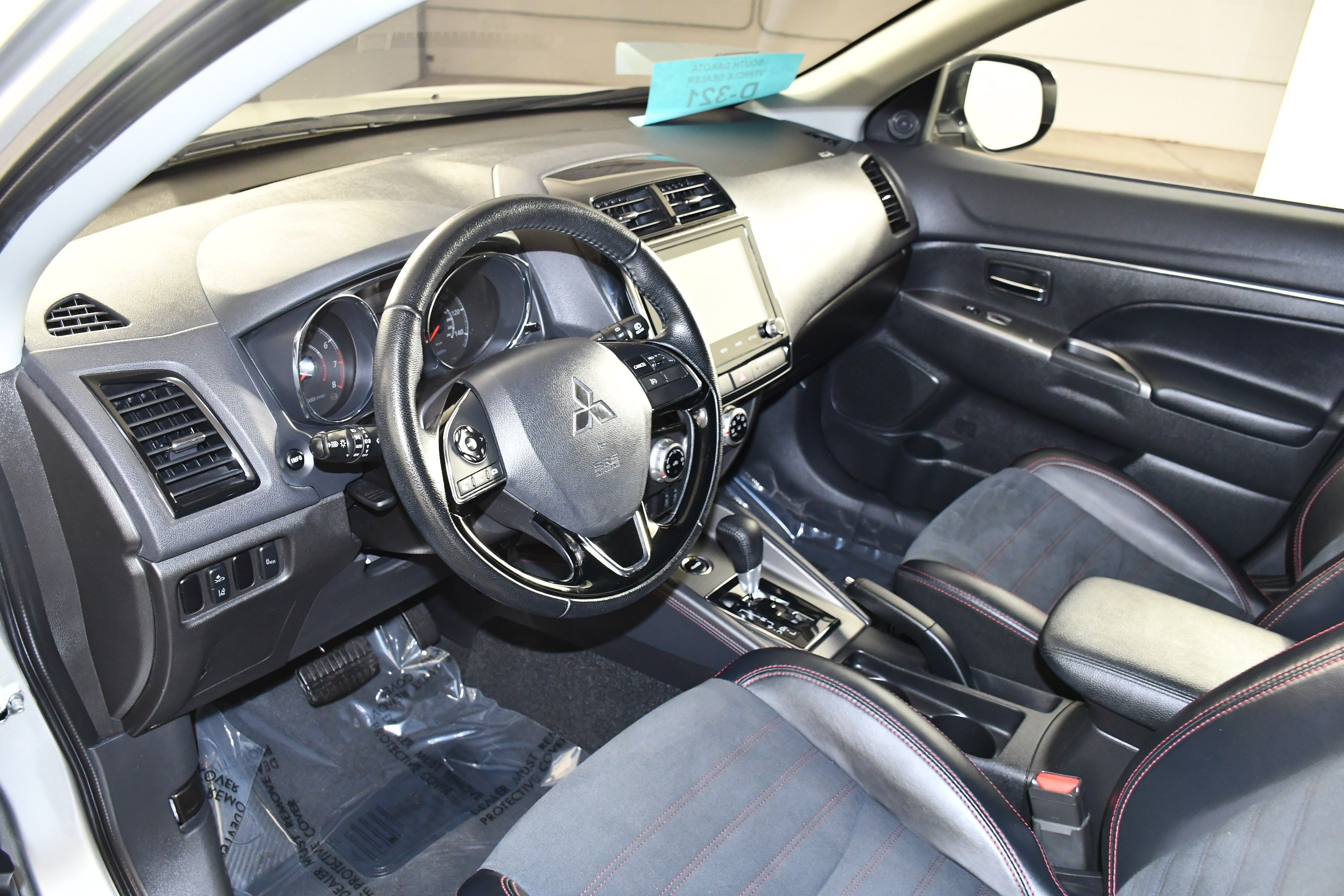 Certified Used 2024 Black Mitsubishi SE image 2