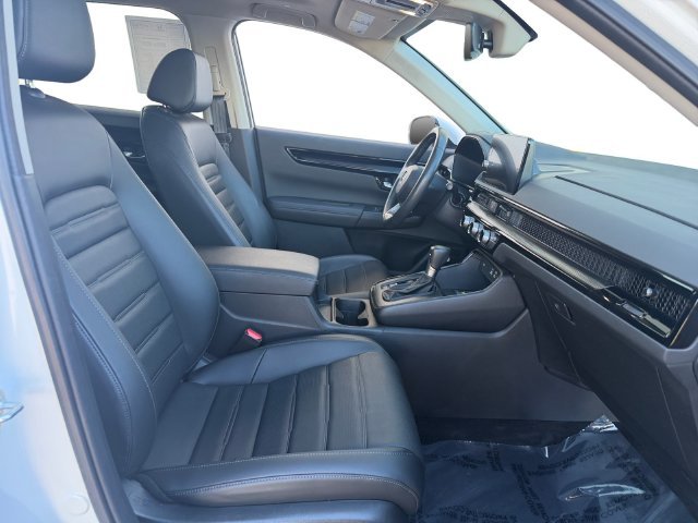 Used 2025 White Honda EX-L image 32