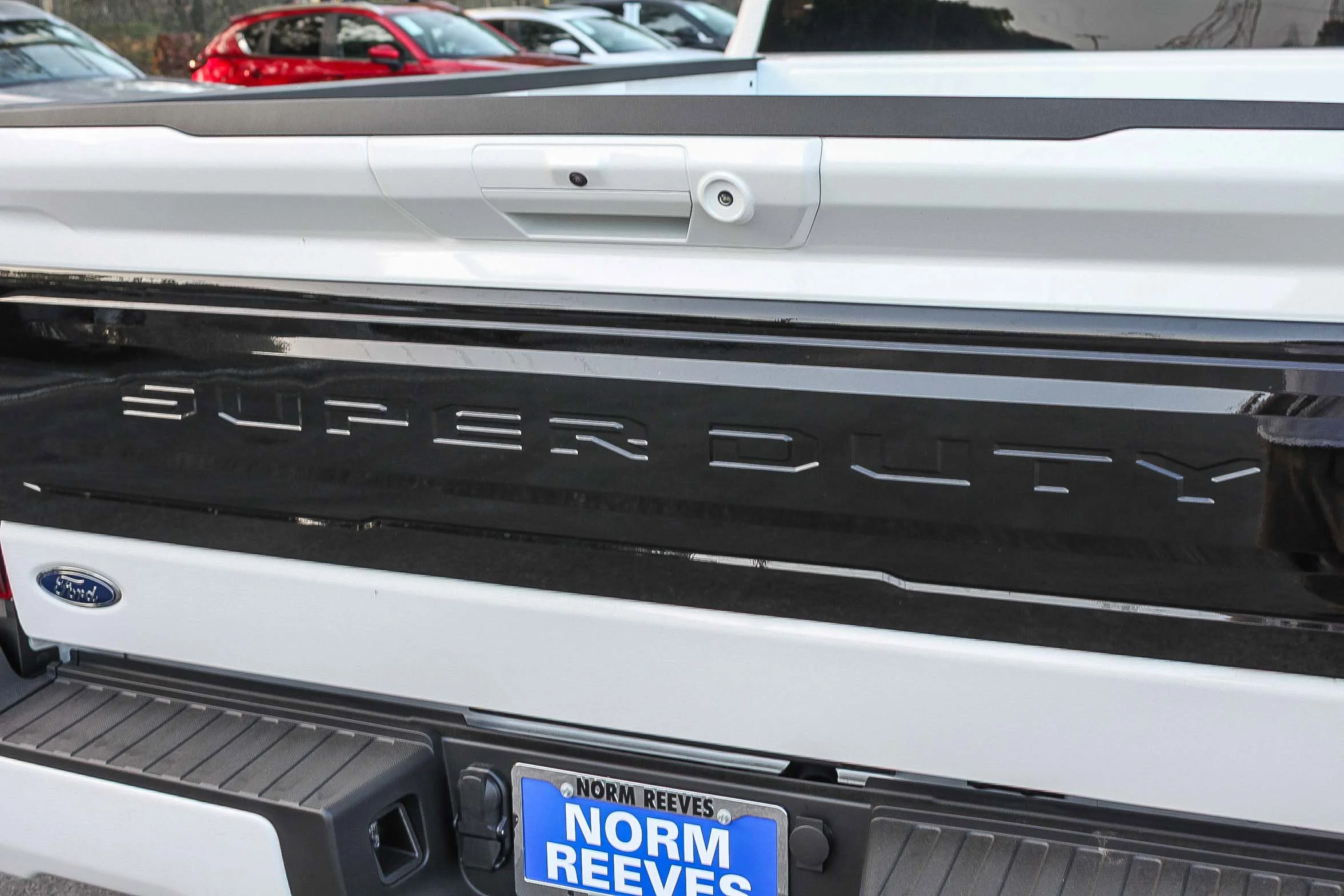 New 2026 Star White Metallic Tri-Coat Ford F-350® Platinum® image 10
