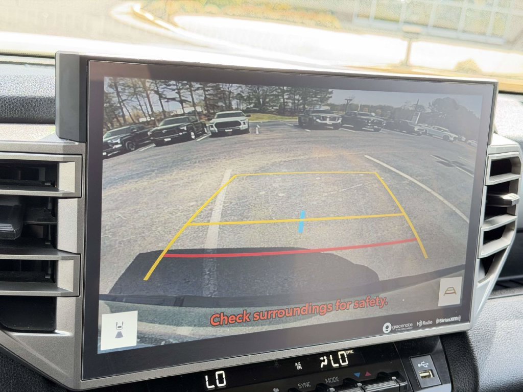 Used 2023  Toyota SR5 image 4