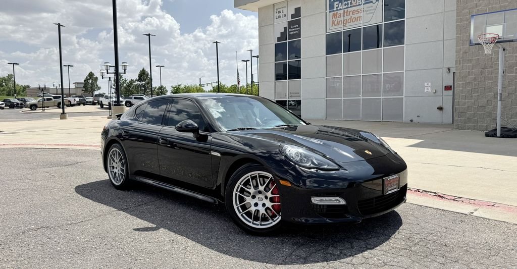 Used 2013 Black Porsche Turbo image 2