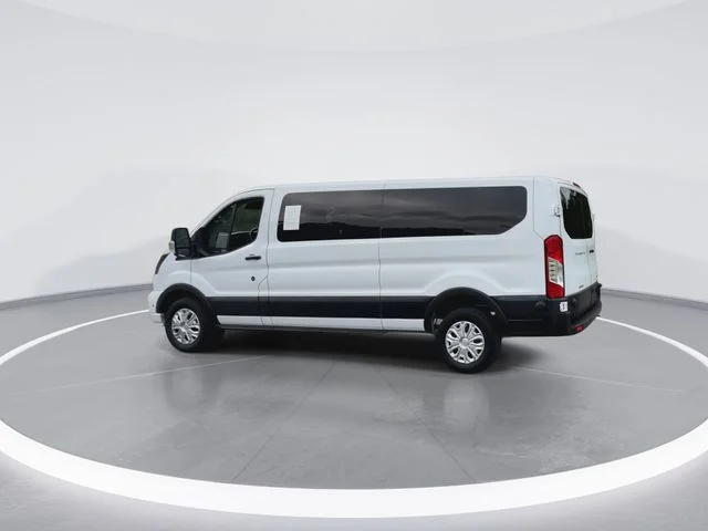Used 2024 White Ford XLT image 7